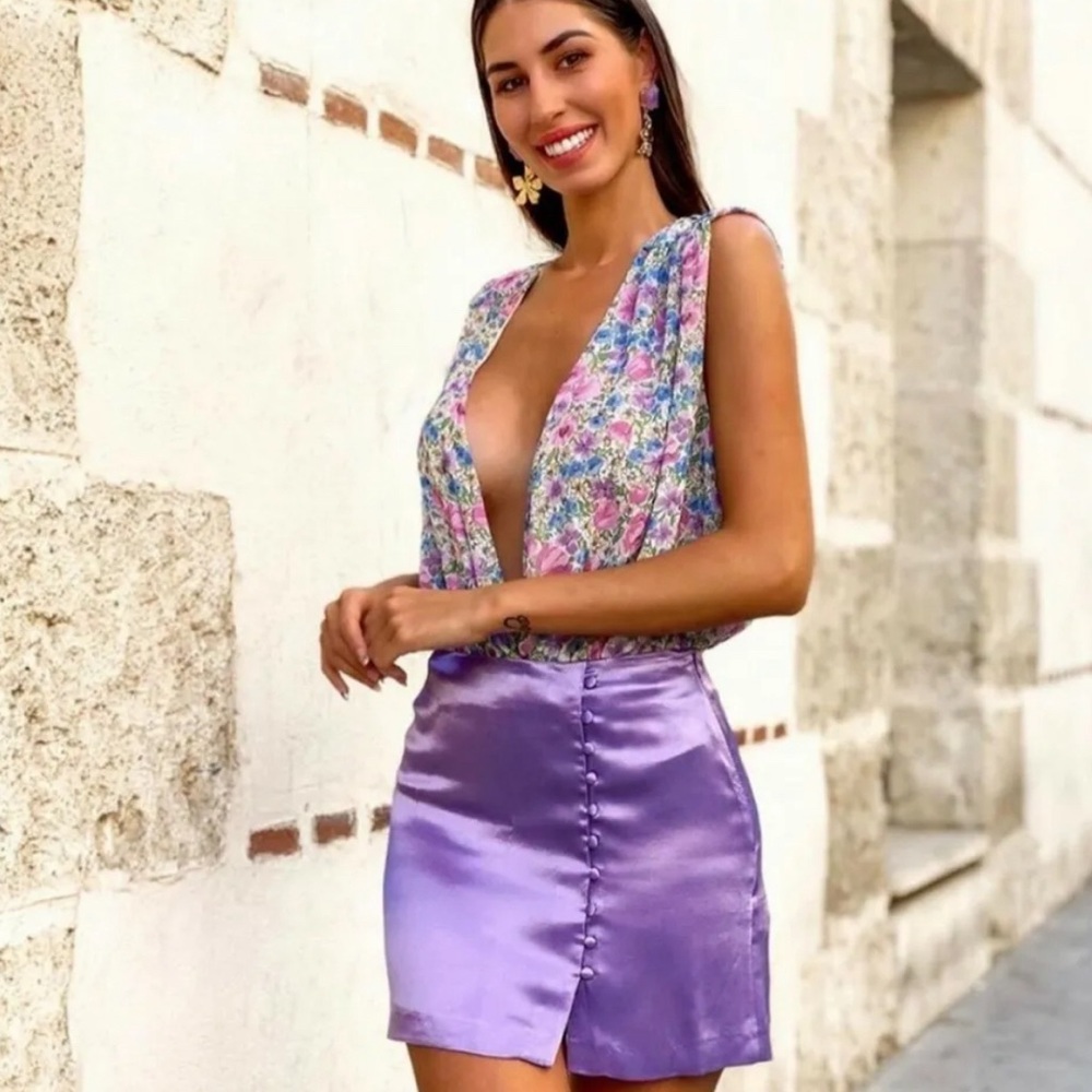 NWT Zara Floral Print Bodysuit